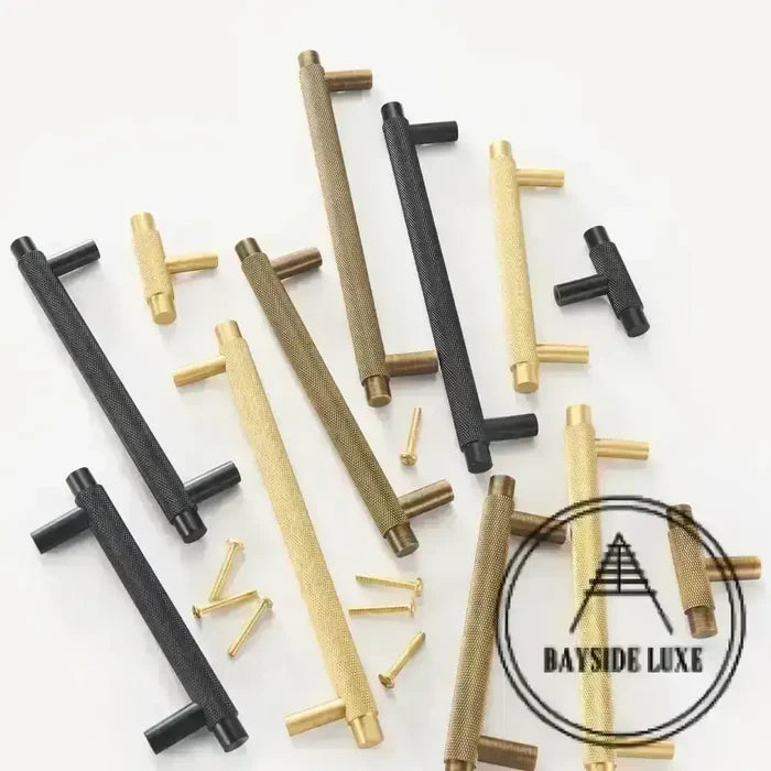 Cabinet Hardware Bayside Luxe - Sorrento Knurled Antique Brass Handle