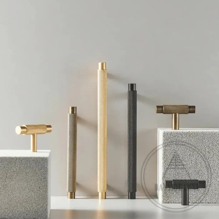 Cabinet Knobs & Handles Bayside Luxe - Sorrento Knurled Brass Handle