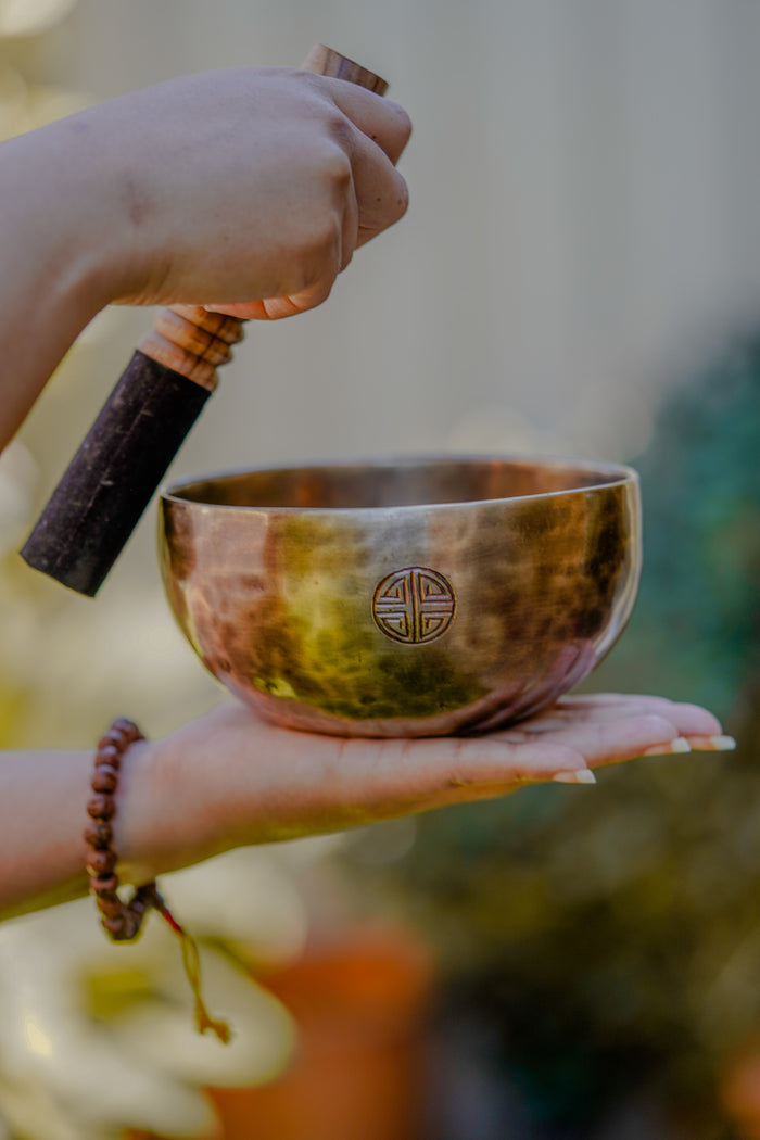 Small Full Moon Singing Bowl - Lucky Thanka