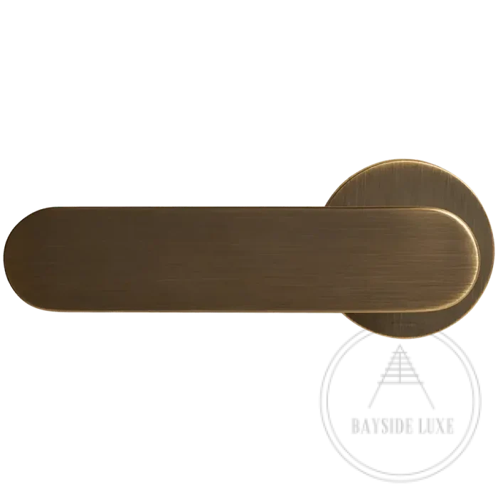 Door Handle Luxe Doorware - The Lorne Passage Set - Antique Brass