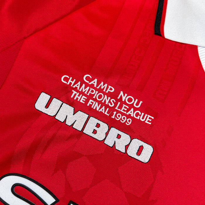 Manchester United 1999/00 Local