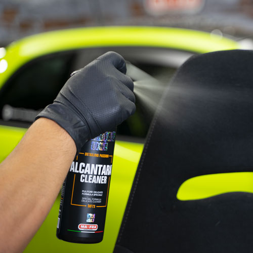 Maniac Alcantara Cleaner