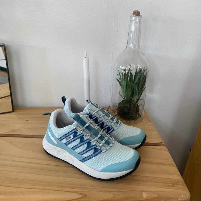 Mint vattentät sko från Green Comfort med generöst fotvalvsstöd