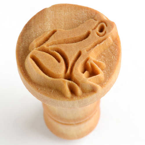 MKM Medium Round Stamp Frog SCM-158