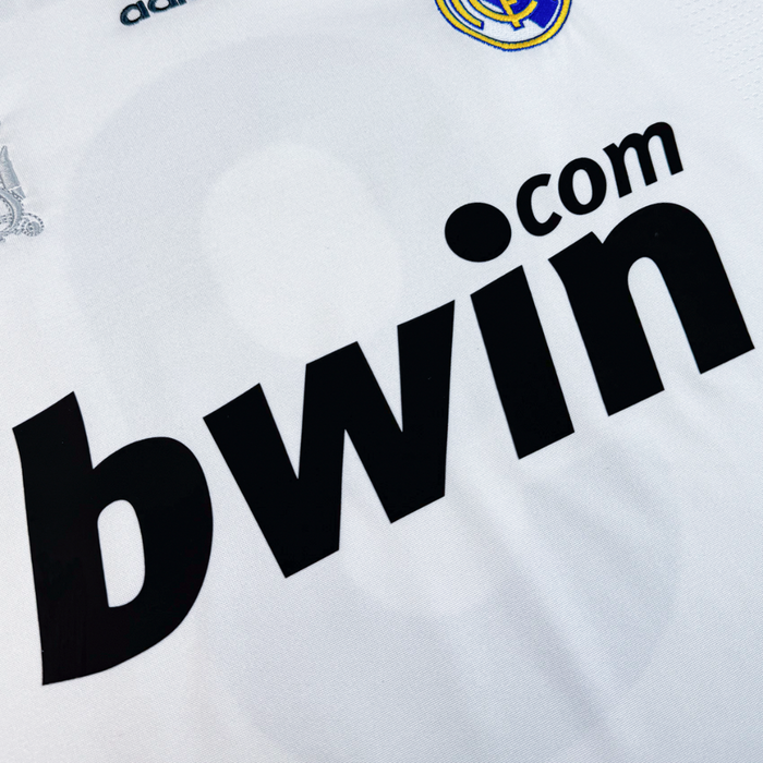 Real Madrid 2009/10 Local