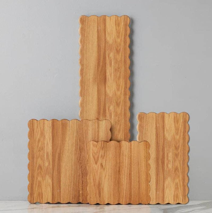 Scalloped Large Cutting Plank - The Preppy Bunny