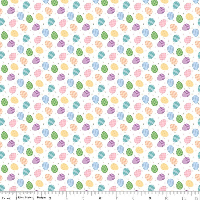 Seasonal Basics Egg Toss White