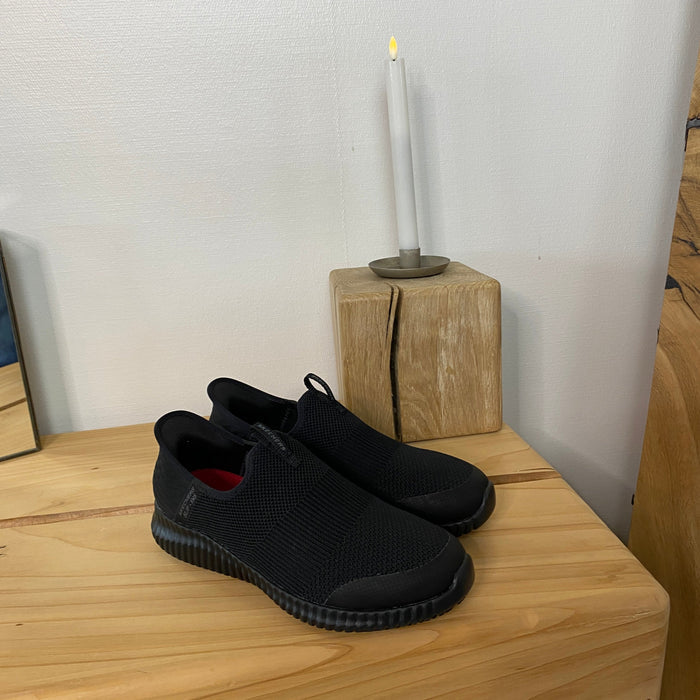 Skechers Work slip-in-sko – Komfort och säkerhet hela arbetsdagen