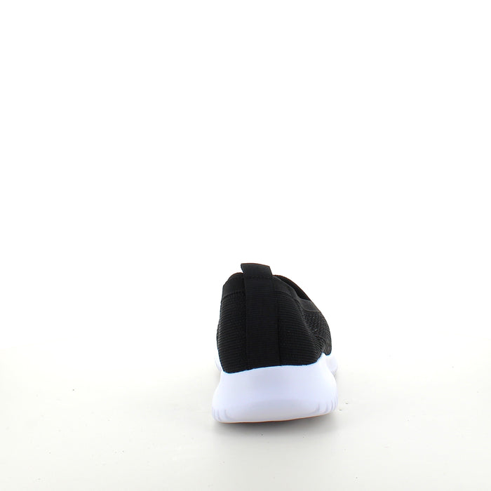 Svart slip-on-ballerina från Endurance med flexibel komfort