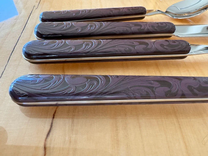 Detail of handles on western flatware set - Your Western Decor
