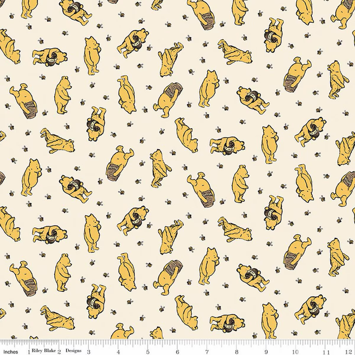 Toss Cream- Winnie the Pooh Flannel